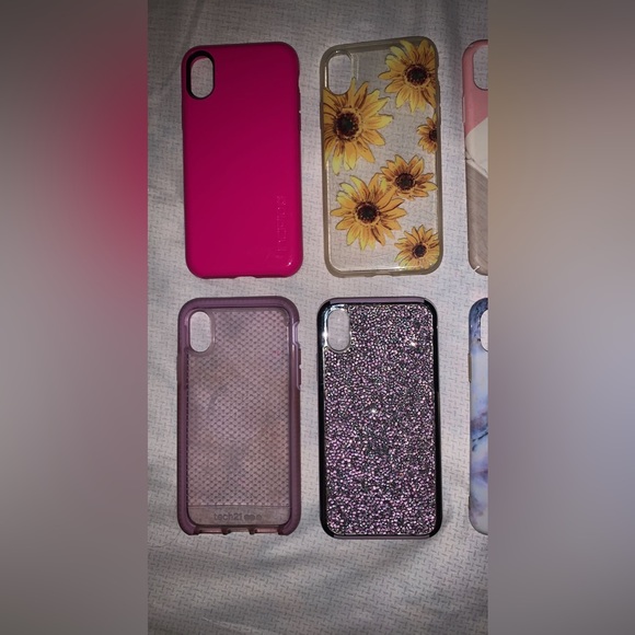 Bundle set of iPhone X Cases - Picture 2 of 3